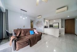 Lakeville (D22), Condominium #582310901